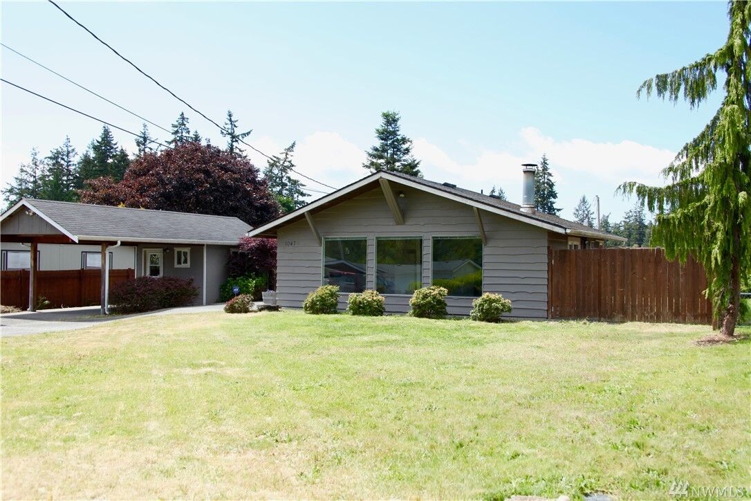 Property Photo: 1047 Gary WA 98282
