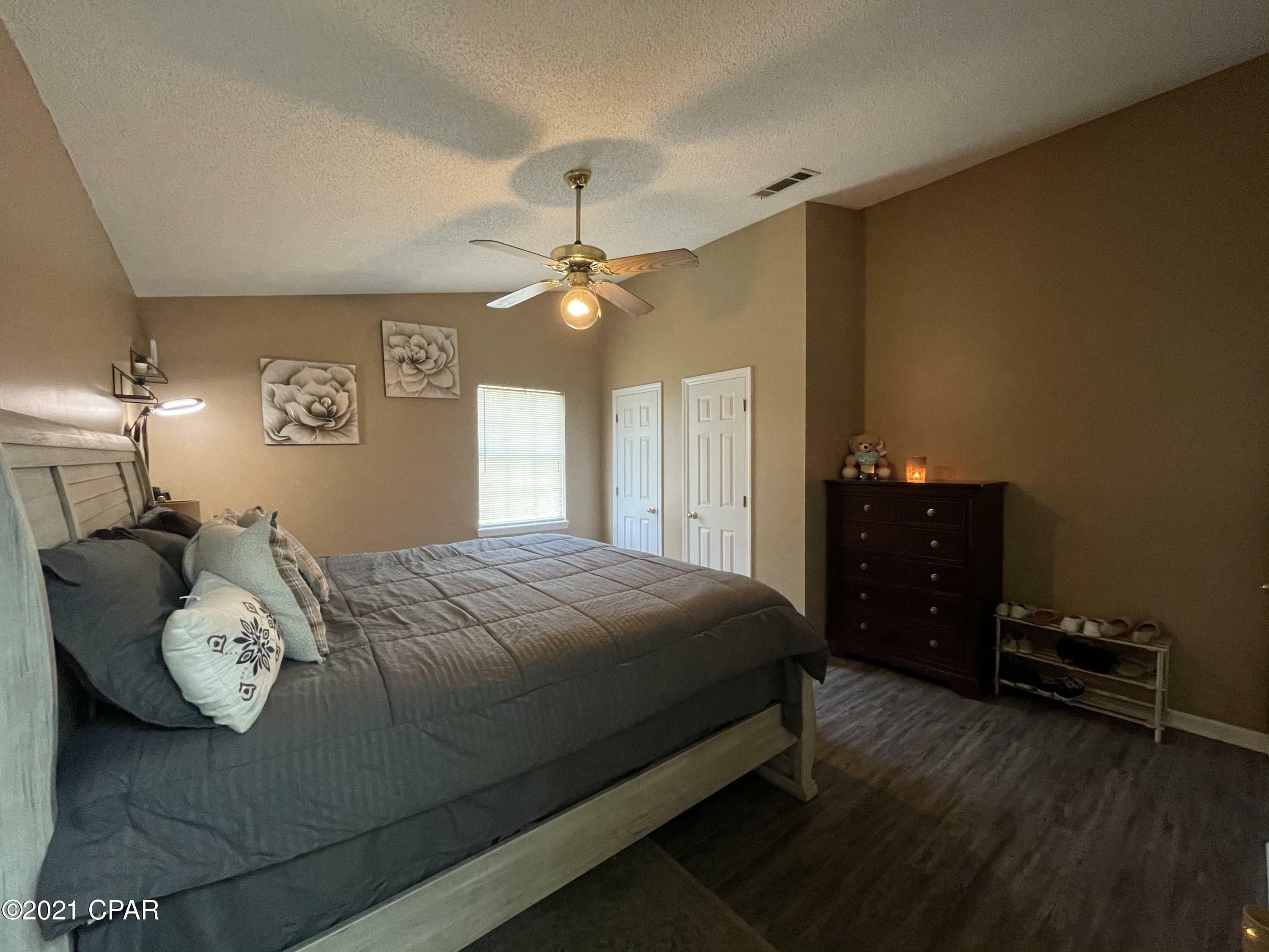 Property Photo:  1312 Stephen Drive  FL 32405 