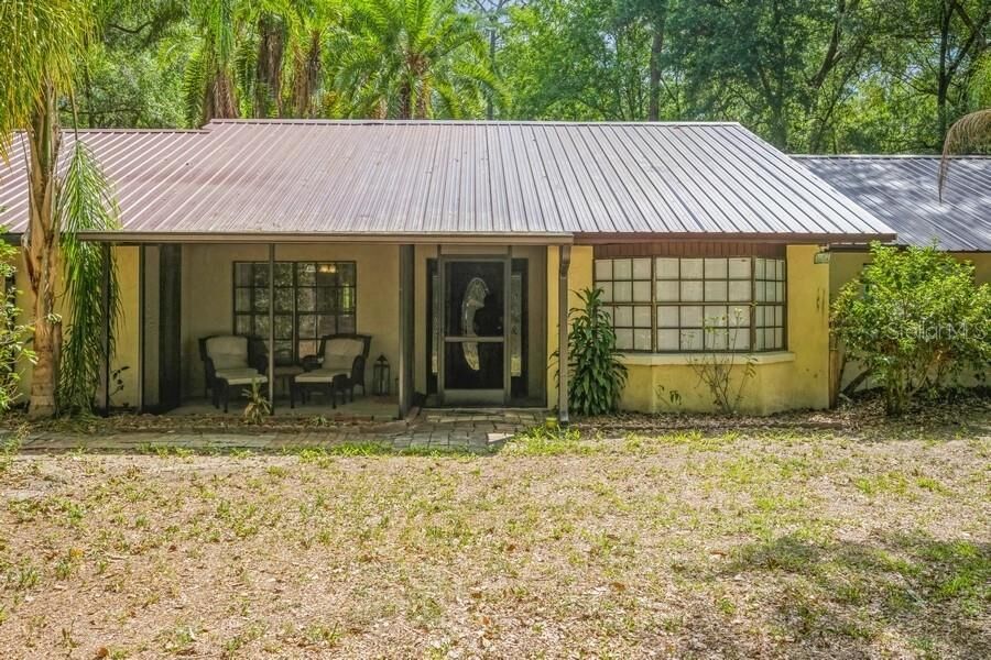 Property Photo: 33745 Larkin Road FL 33523