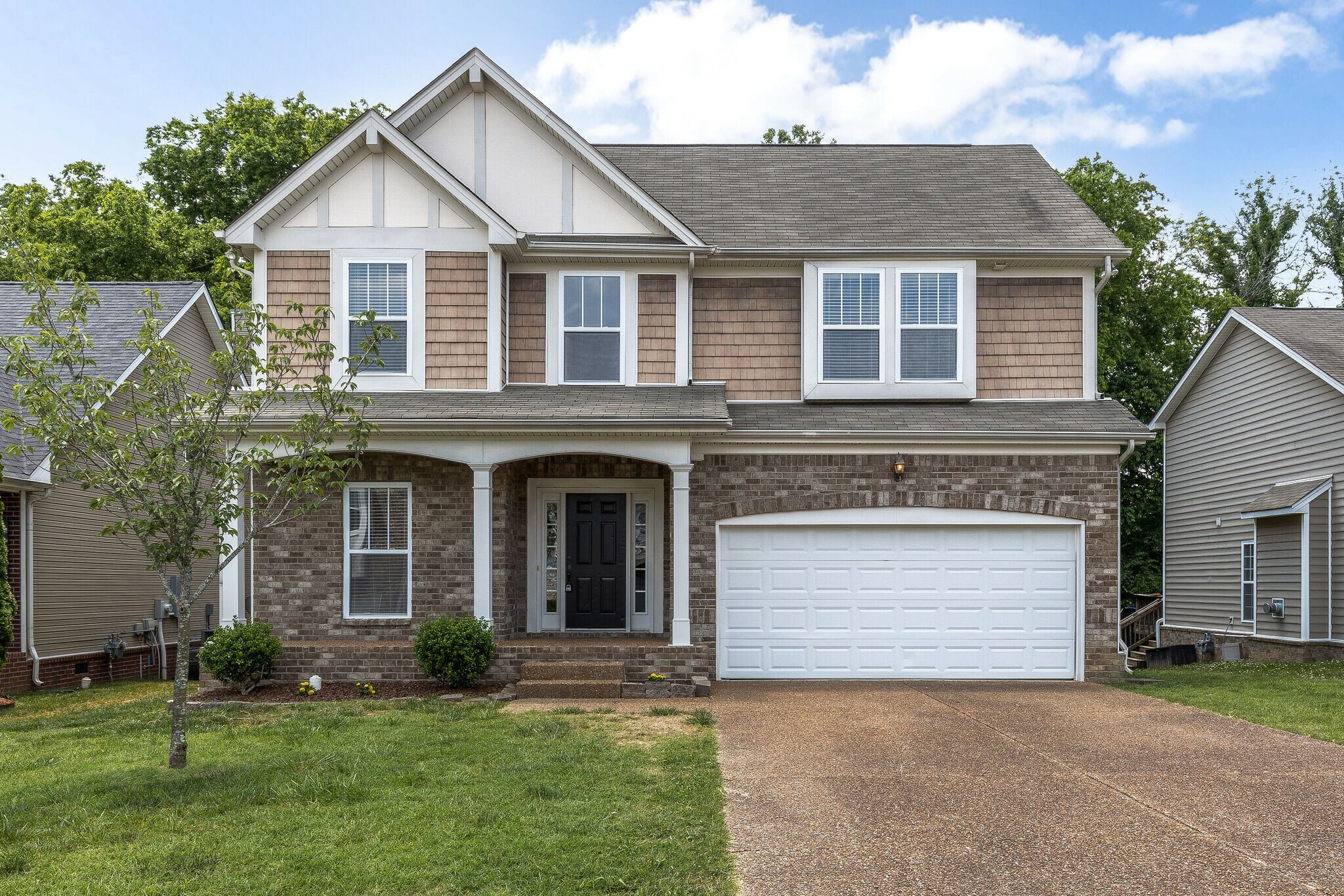 Property Photo: 1445 Bern Dr TN 37174