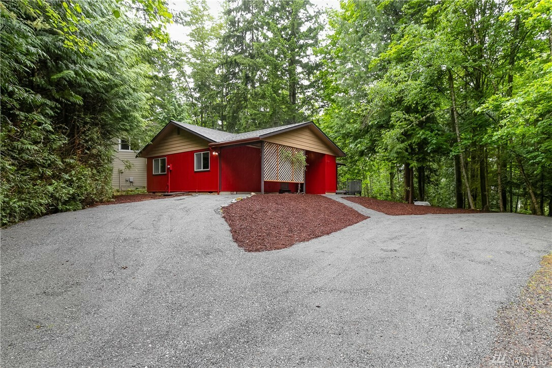 Property Photo:  13 Twin Flower Cir  WA 98229 