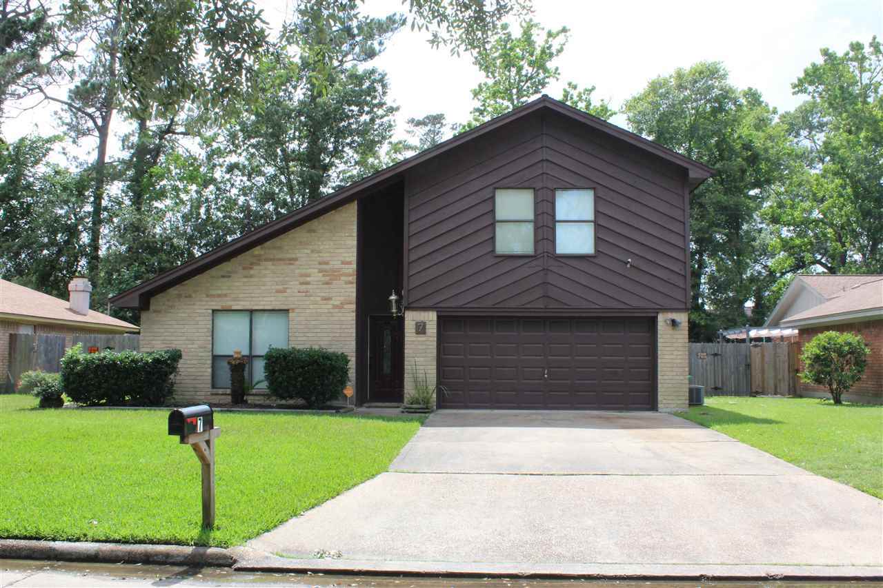 Property Photo:  7 Pin Oak Dr.  TX 77630 