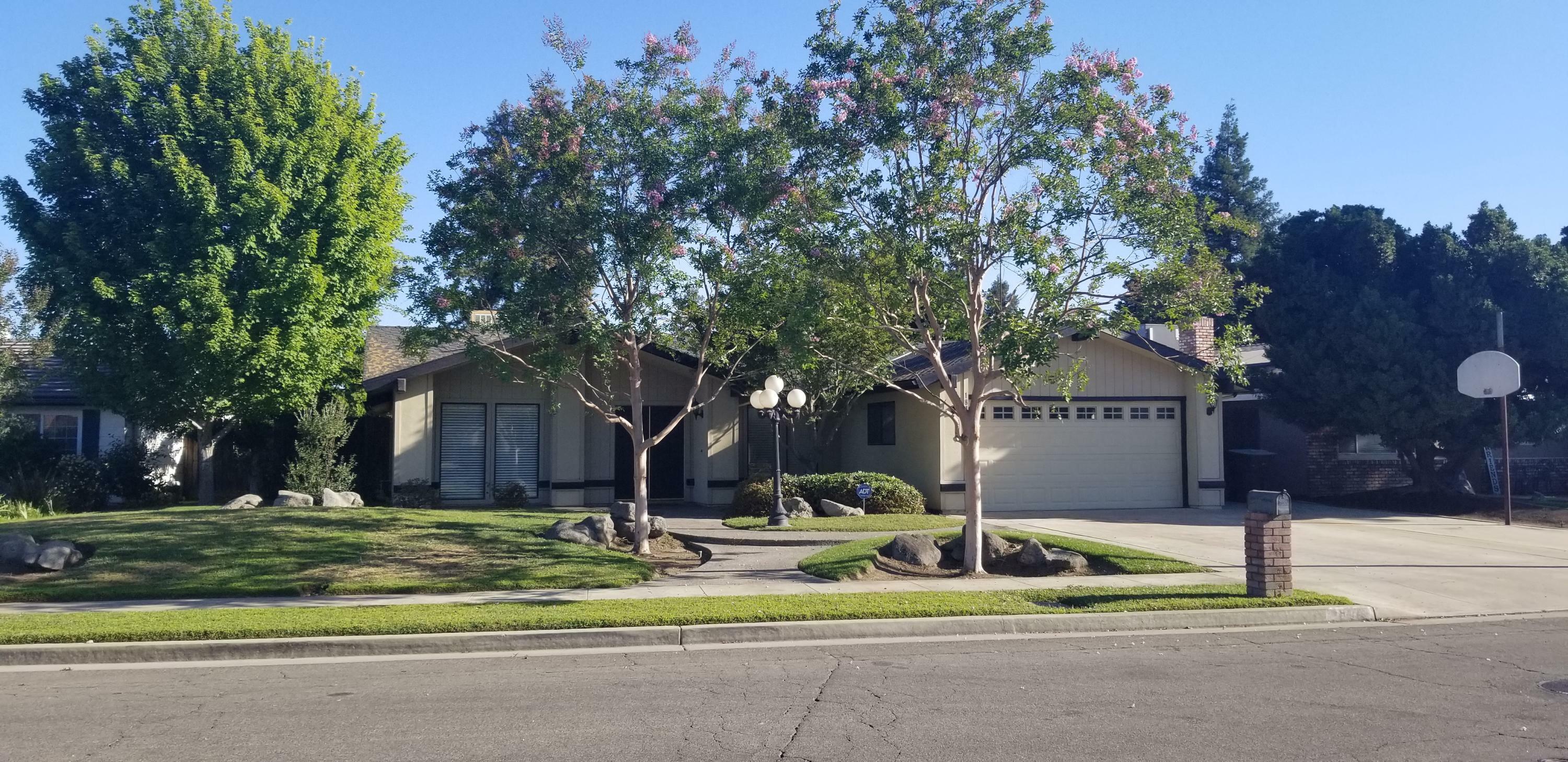 Property Photo:  1830 Plymouth Avenue  CA 93274 