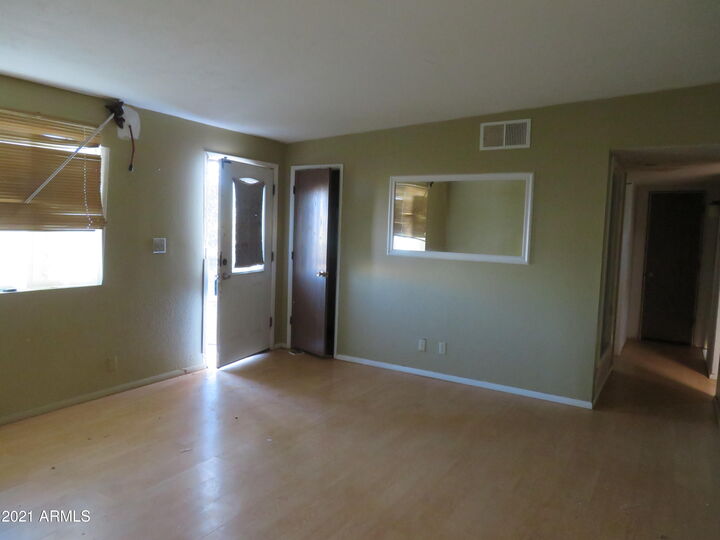 Property Photo: 4962 S San Carlos Avenue AZ 85650