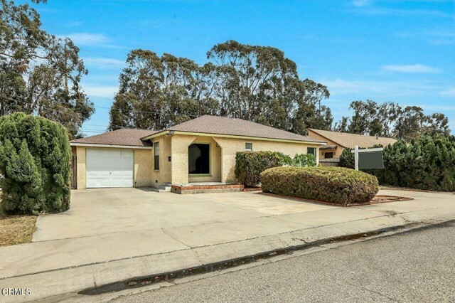 Property Photo:  2240 Arcadia Street  CA 93033 