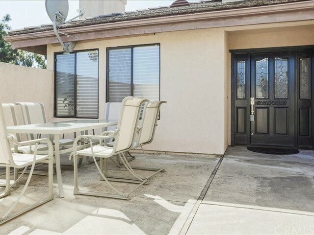 Property Photo:  1490 Descanso Street 13  CA 93405 