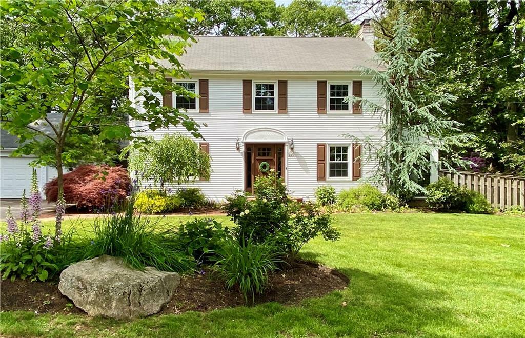 Property Photo:  227 Crestwood Rd  RI 02886 