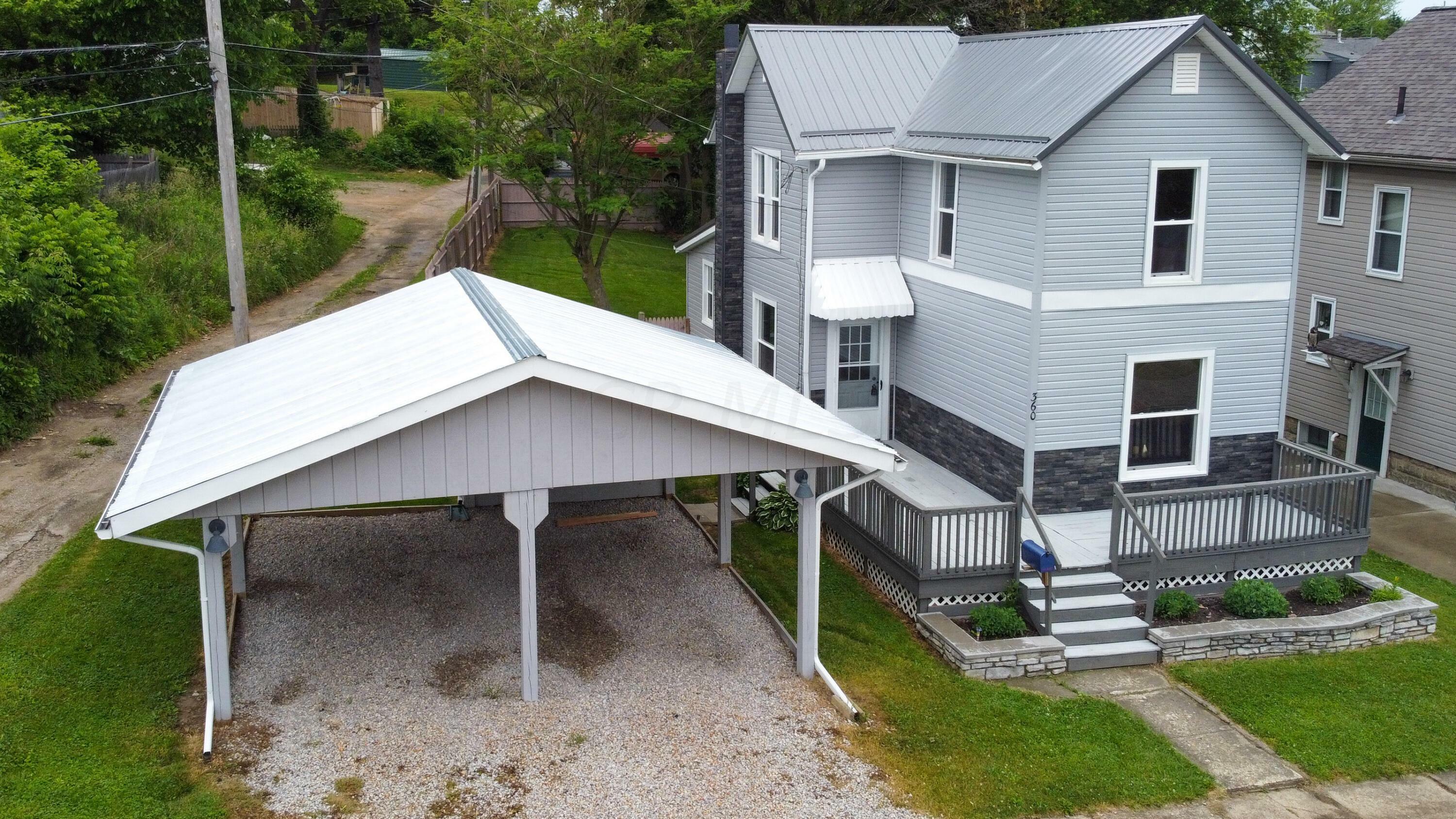Property Photo: 360 Ridge Avenue OH 43055