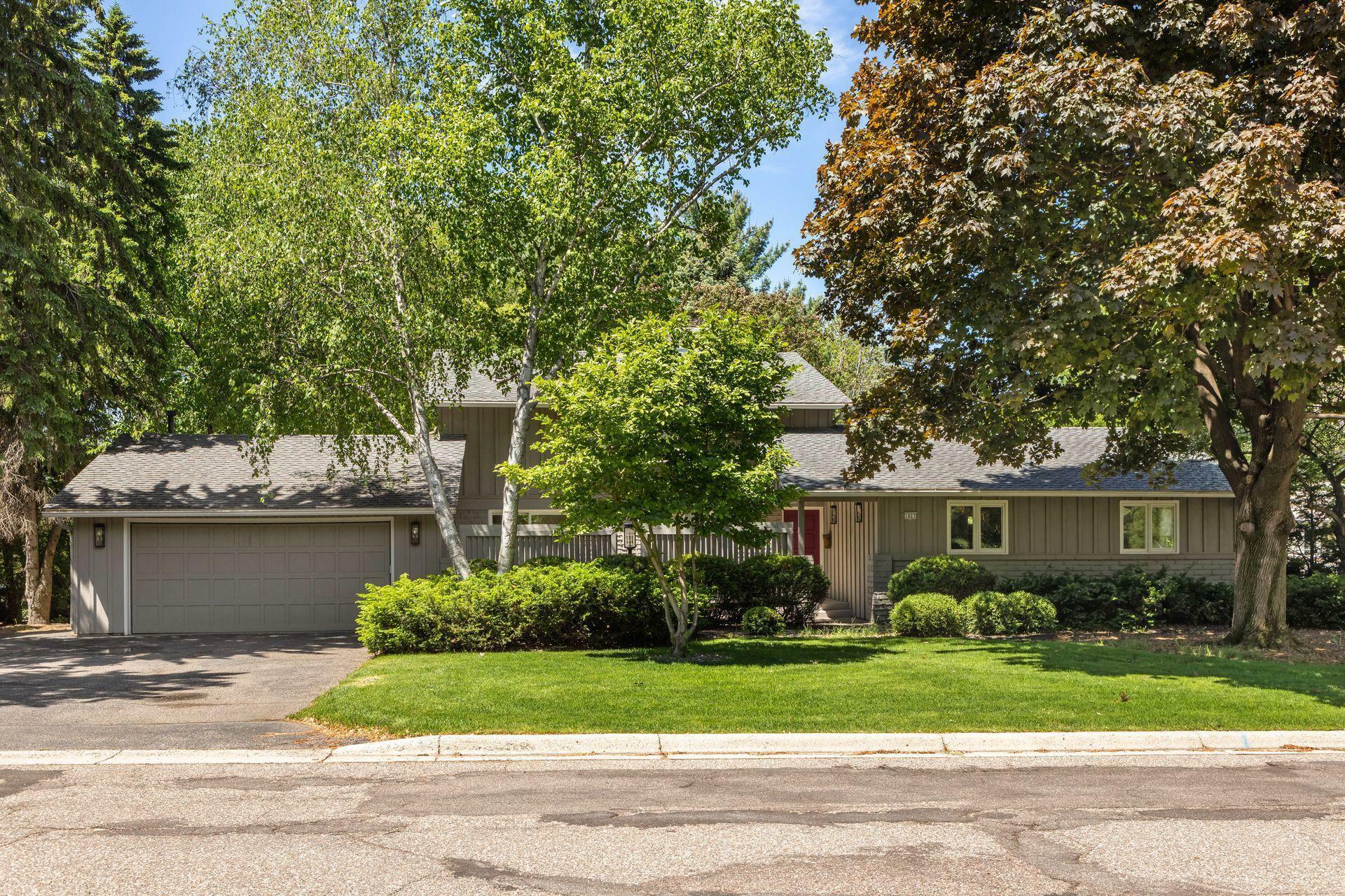 Property Photo:  1027 London Road  MN 55118 