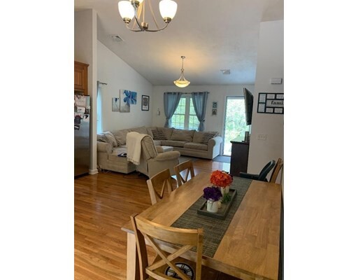 Property Photo: 322 Fowler Road MA 01588