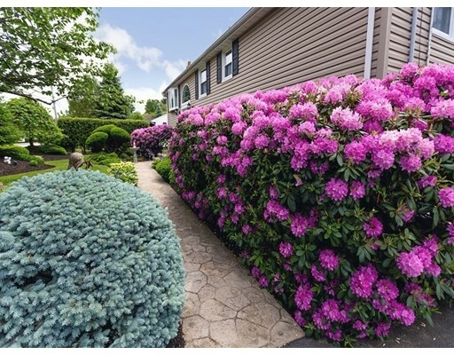 Property Photo: 416 Main St MA 01906