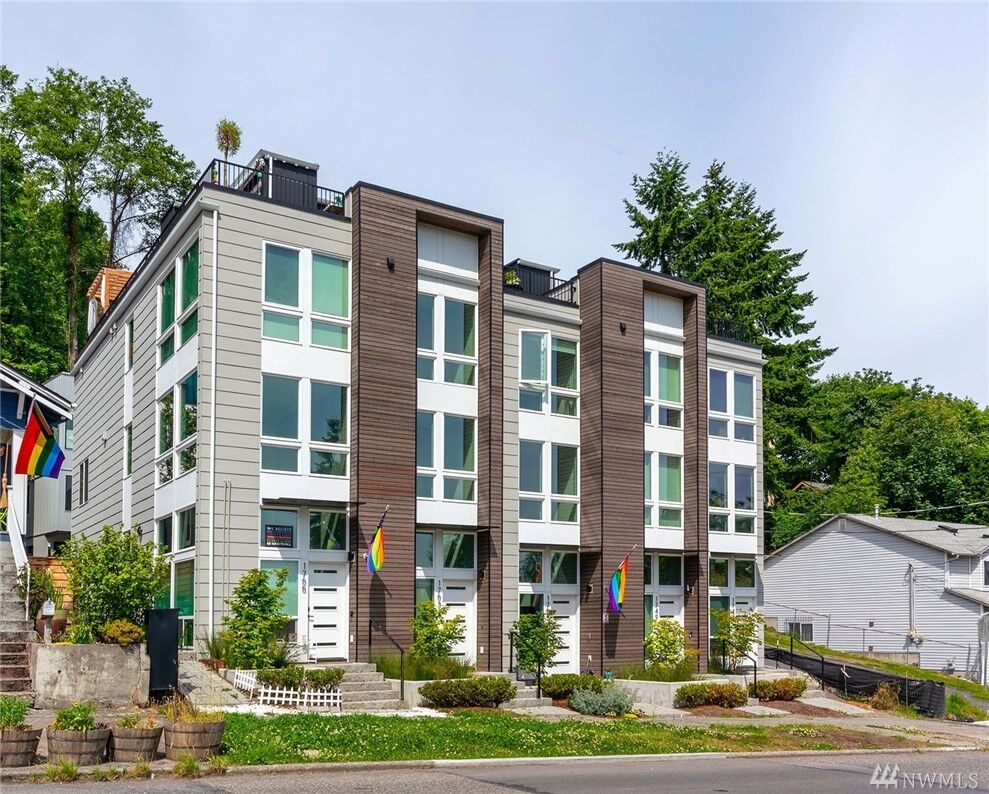 Property Photo: 1753 17th Ave S WA 98144