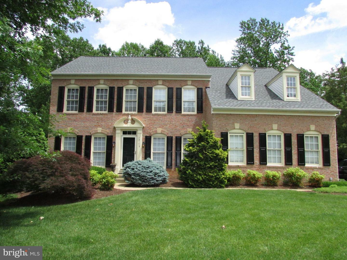 Property Photo:  13175 Amblewood Drive  VA 20112 