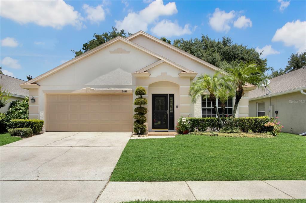 Property Photo: 9445 Southern Garden Circle FL 32714