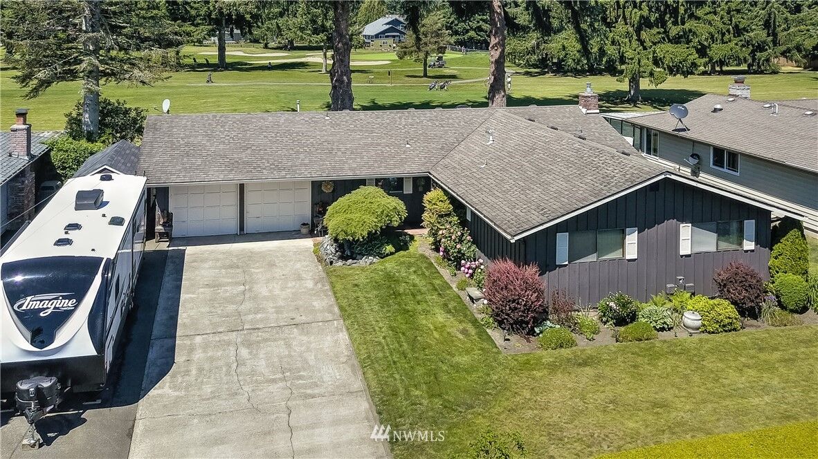 Property Photo:  6109  St. Andrews Drive SE  WA 98513 