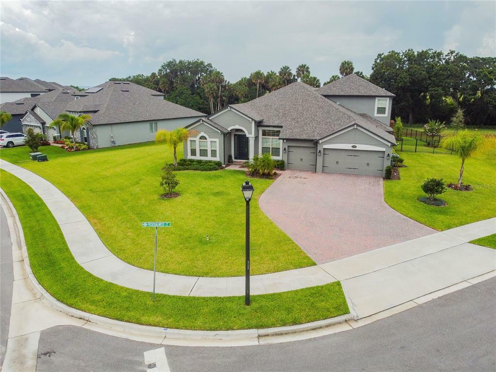 Property Photo:  2121 Pickerelweed Court  FL 32703 