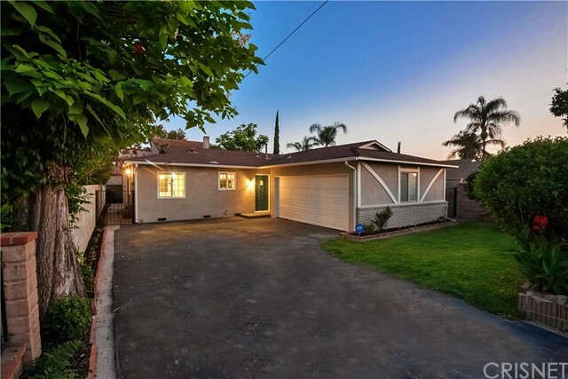 Property Photo:  20936 Hart Street  CA 91303 