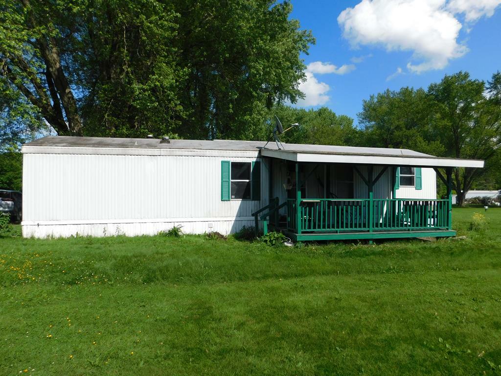 Property Photo:  409 Seven Hills Drive  PA 18837 