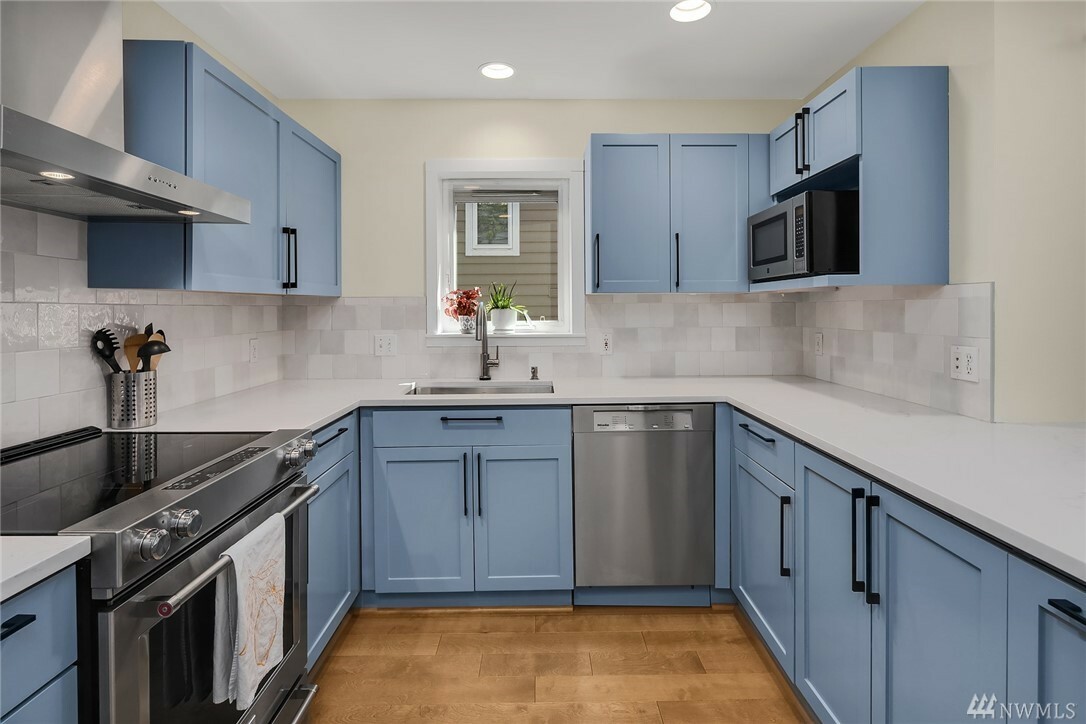 Property Photo: 3652 Francis Ave N A WA 98103