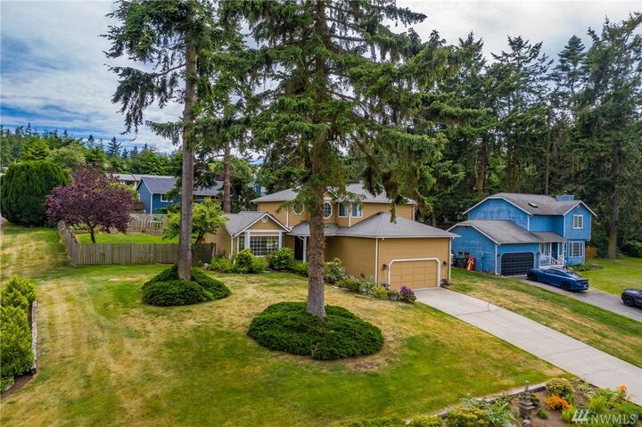 1965 Buckthorn St  Oak Harbor WA 98277 photo