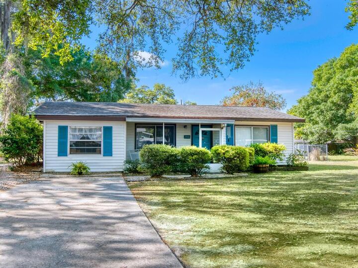 2440 Hillview Street  Sarasota FL 34239 photo