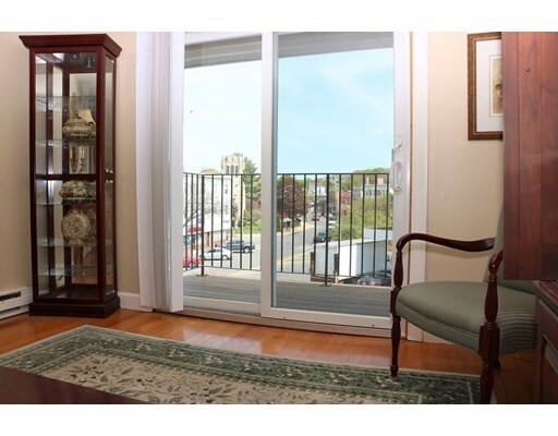 Property Photo: 36 Essex St 7 MA 01904