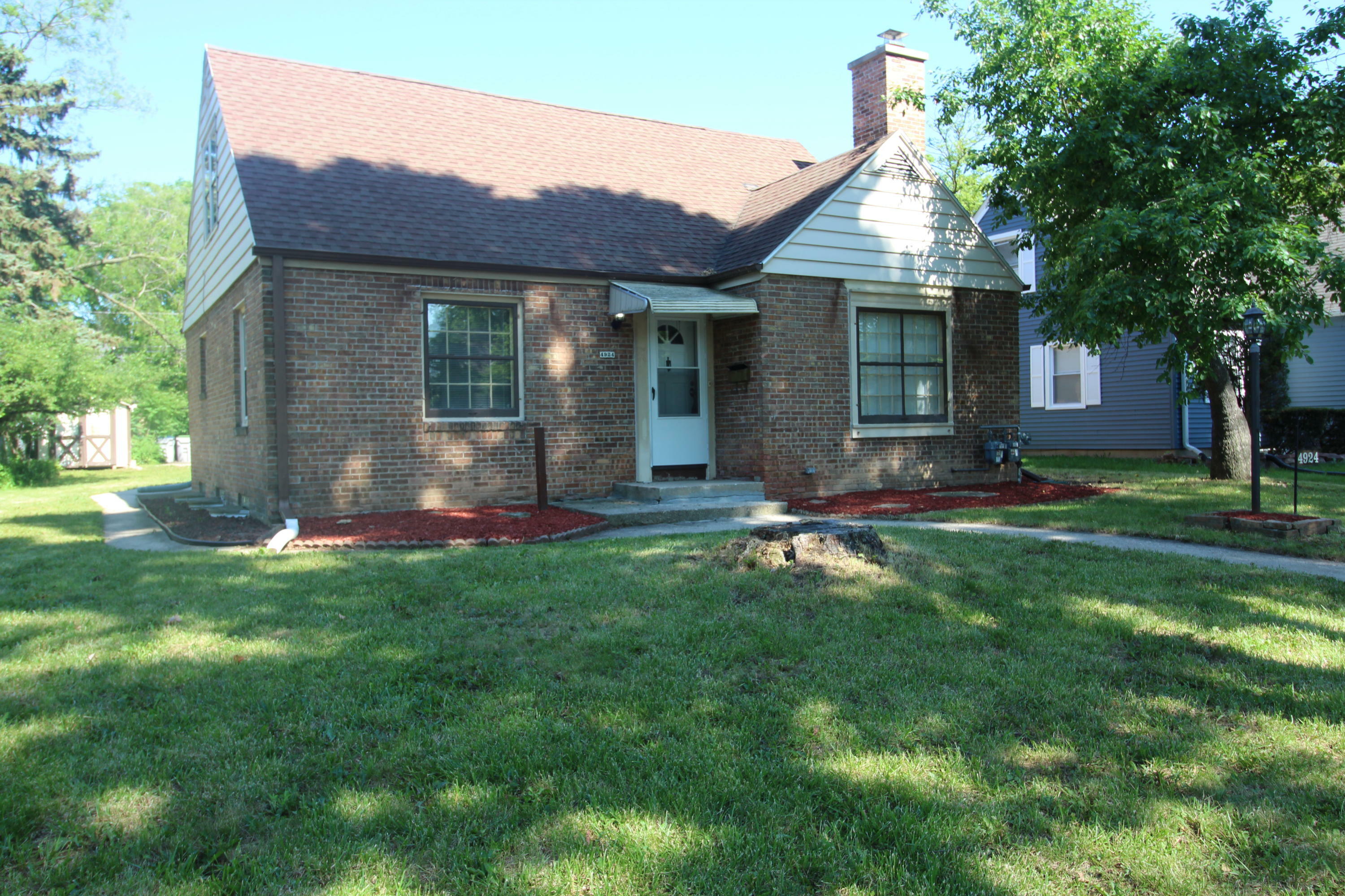 Property Photo: 4924 N 73rd St WI 53218