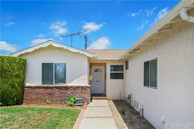 Property Photo:  16737 Citronia Street  CA 91343 