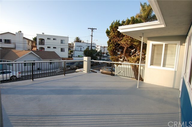 Property Photo:  215 Avenida Santa Barbara  CA 92672 