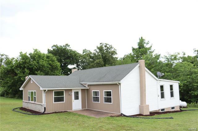 Property Photo:  4799 State Road B   63050 