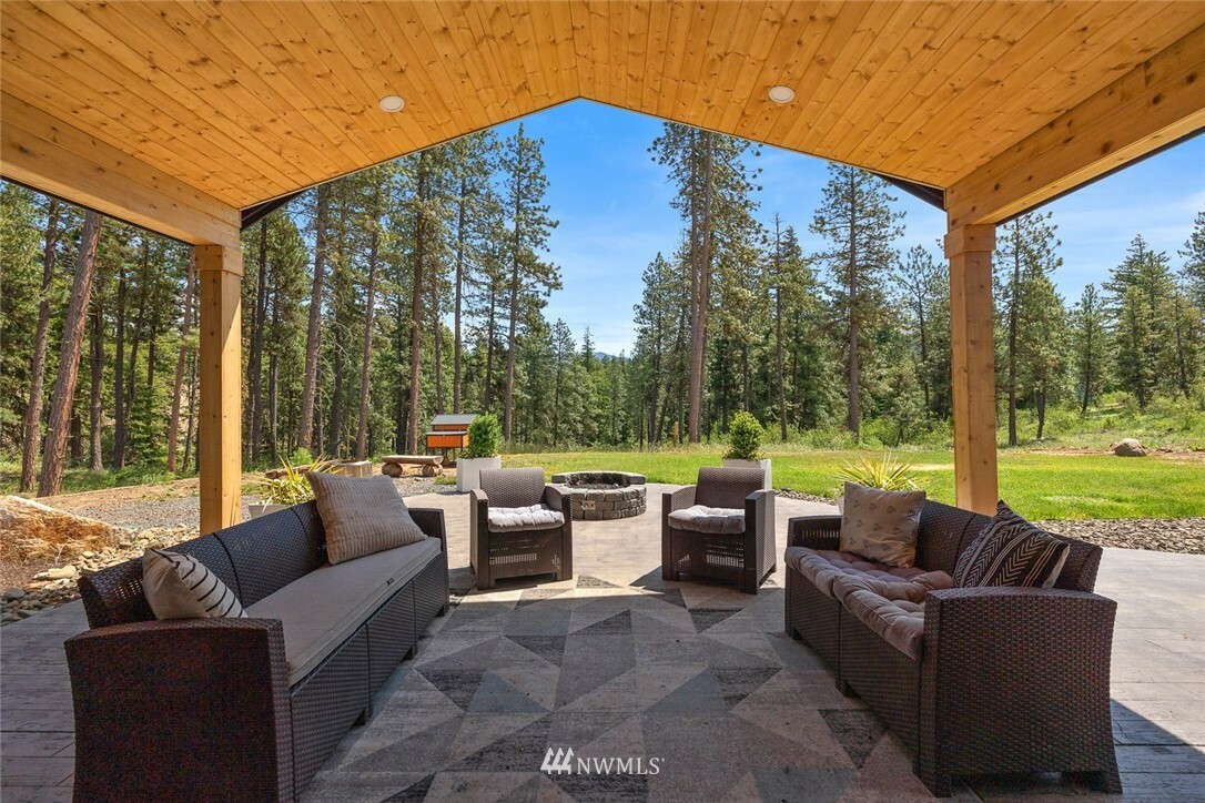 Property Photo:  500 Mountain Creek Drive 98922  WA 98922 