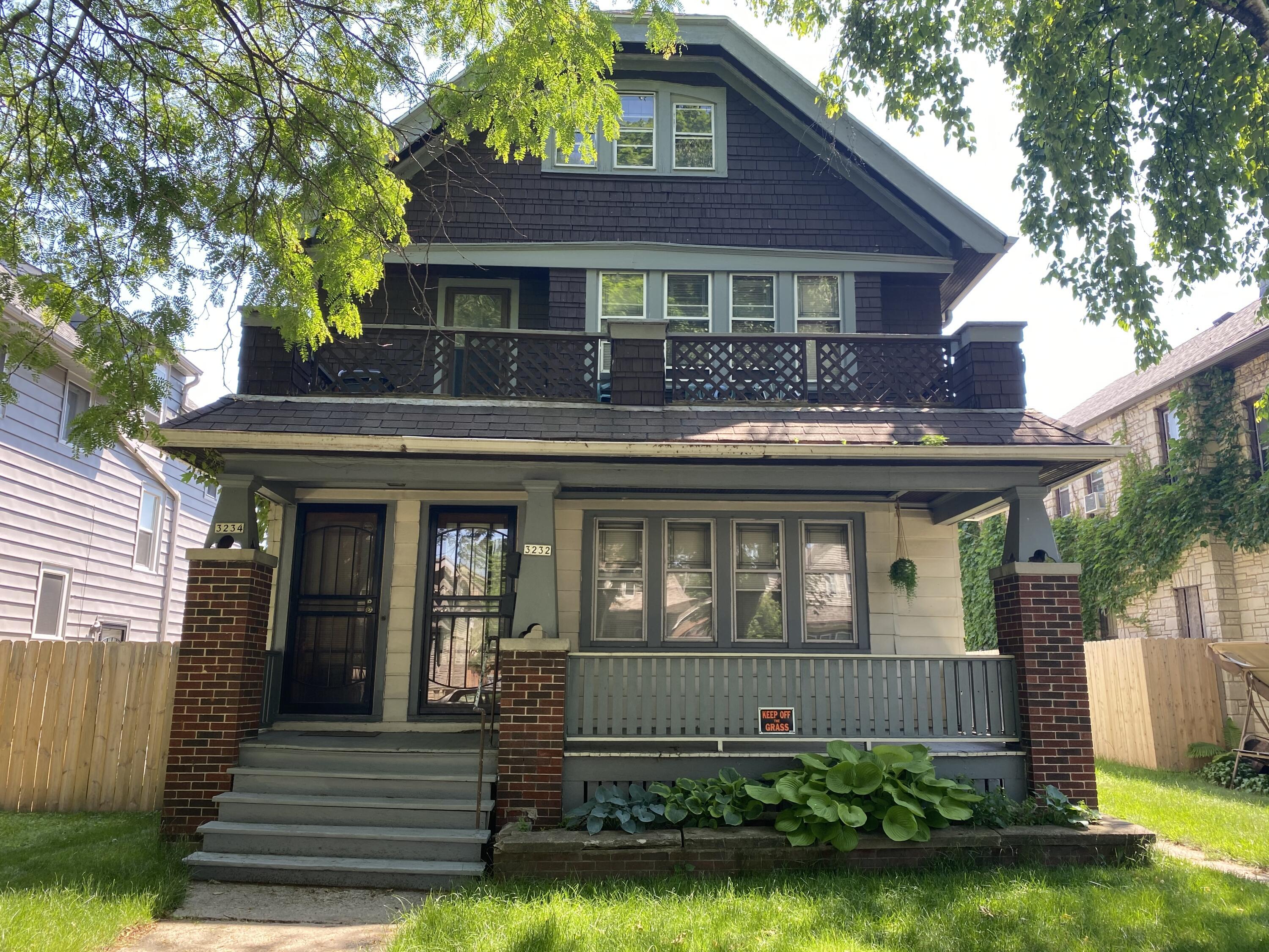 Property Photo: 3232 N 44th St 3234 WI 53216