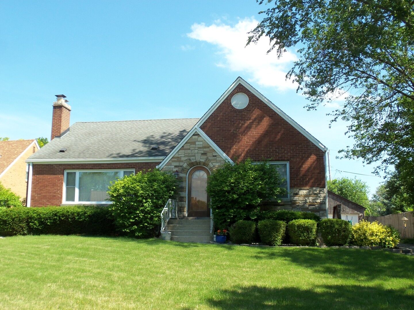Property Photo:  309 Country Club Road  IL 60411 