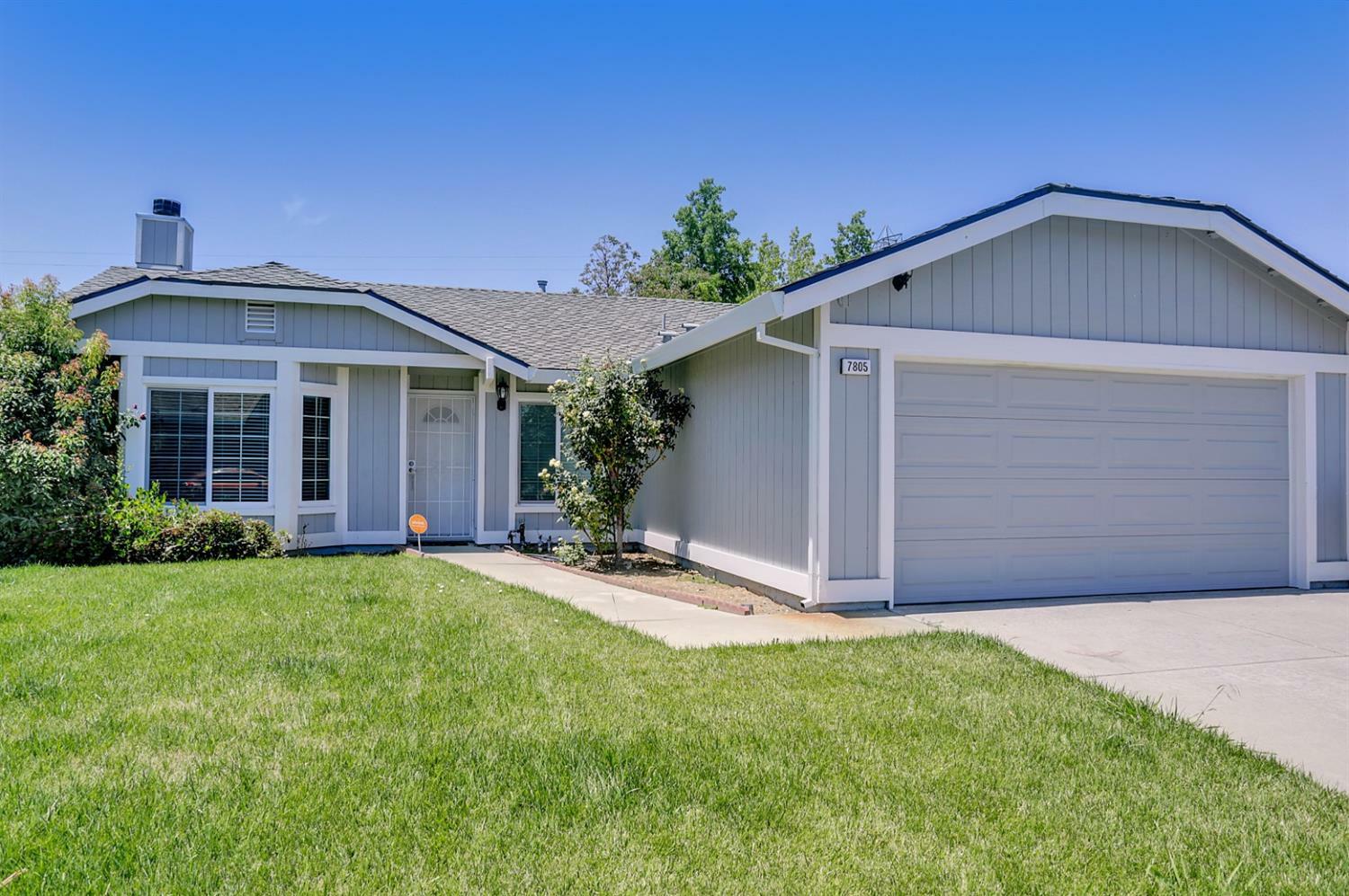 Property Photo:  7805 Roesboro Circle  CA 95828 