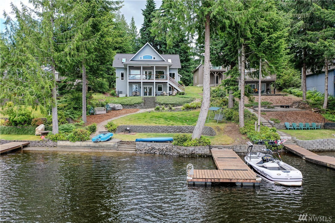 Property Photo:  971 E Timberlake East Dr  WA 98584 