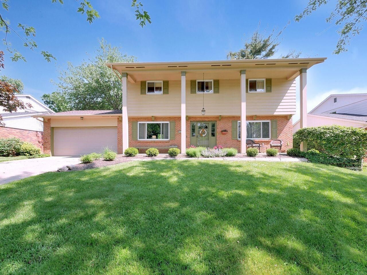 Property Photo: 8552 Summitridge Dr OH 45255