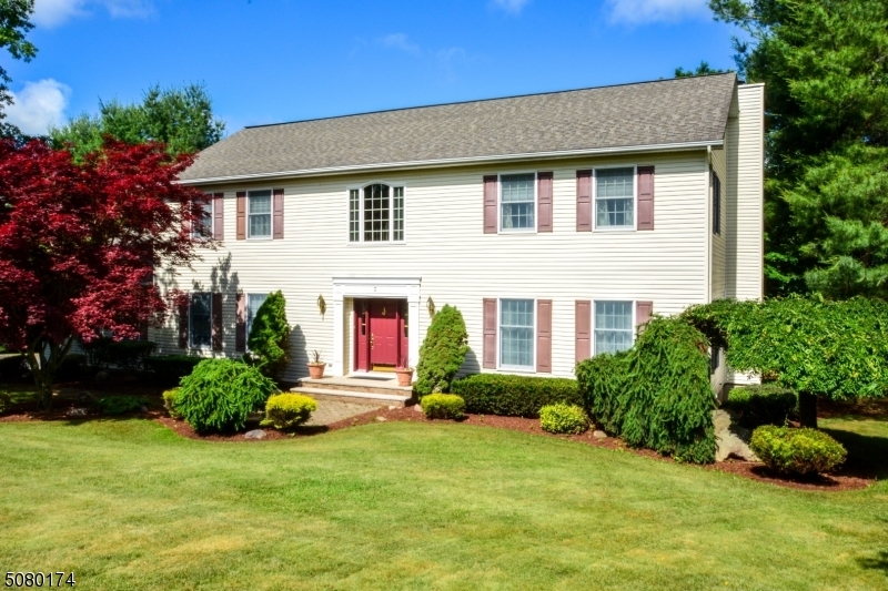 Property Photo:  3 Iverson Ct  NJ 07866 