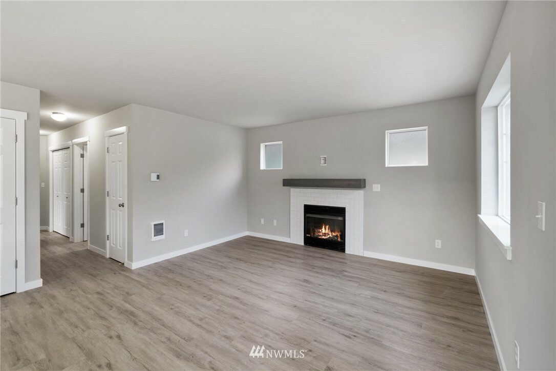 Property Photo: 14822 36th Avenue Ct E 1 WA 98446