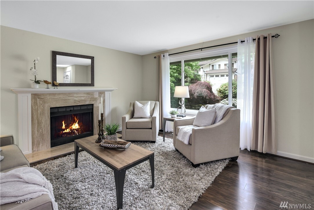 Property Photo: 7412 153rd Ct NE WA 98052
