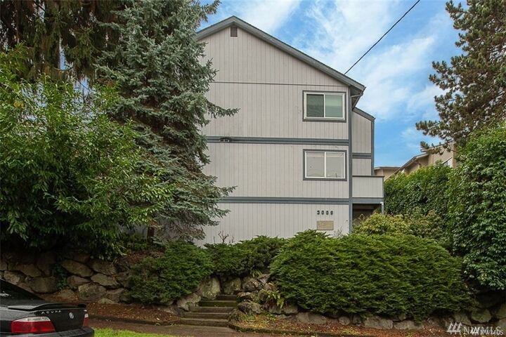 3009 3rd Ave W 6  Seattle WA 98119 photo