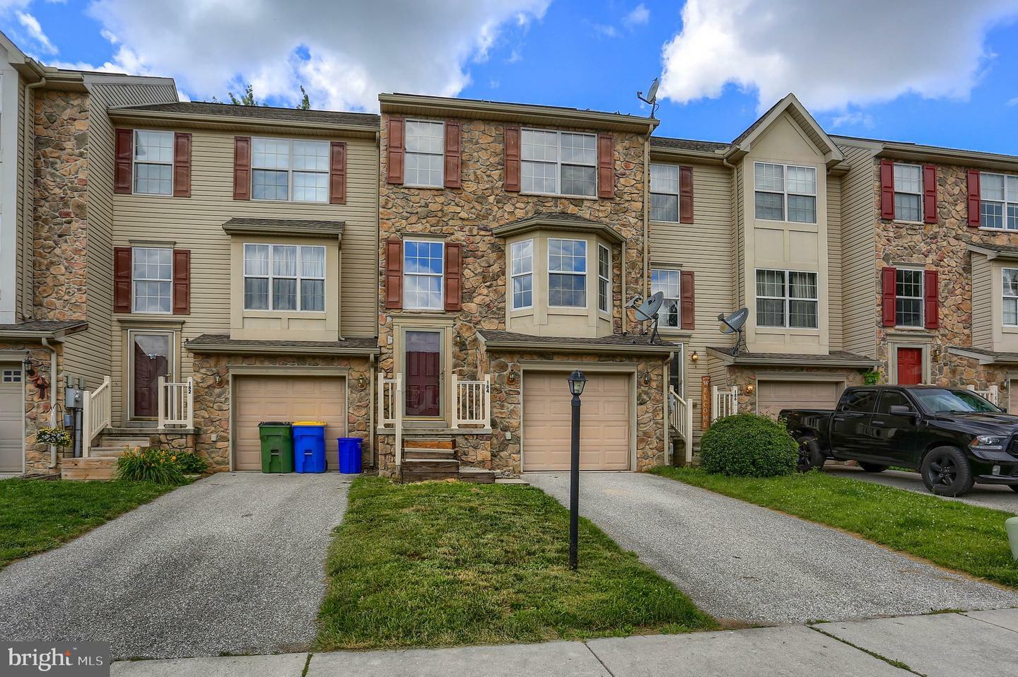 Property Photo: 184 Sara Lane PA 17331