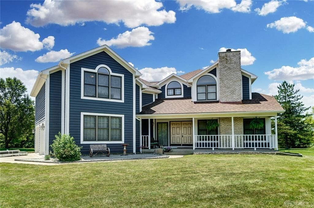Property Photo: 6681 Stillmead Drive OH 45414