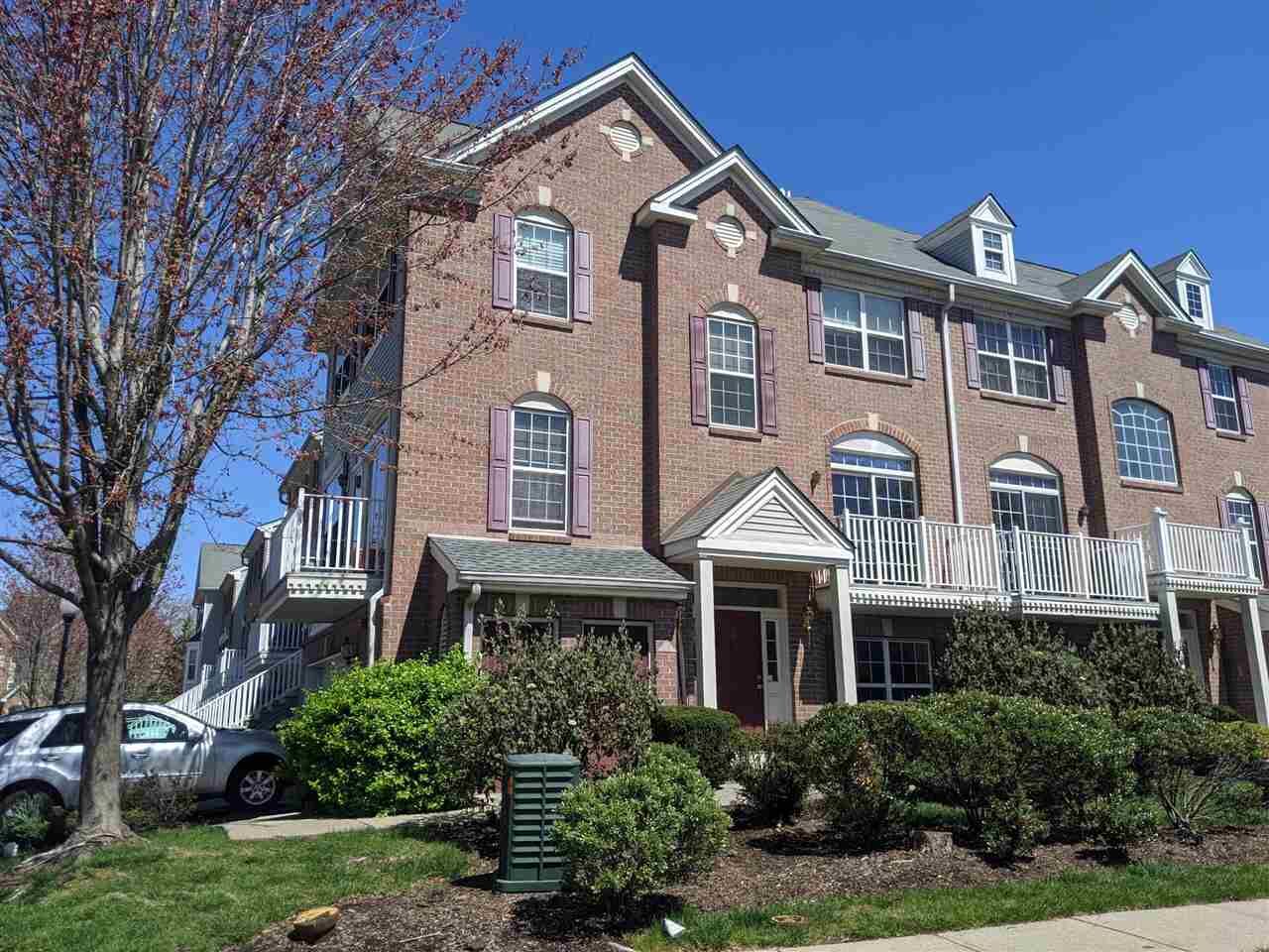 Property Photo:  2 Alexander Ct  NJ 07305-0000 