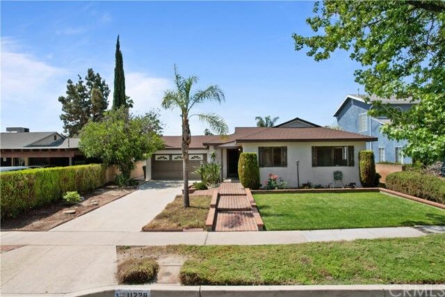 Property Photo:  11238 Erwin Street  CA 91606 