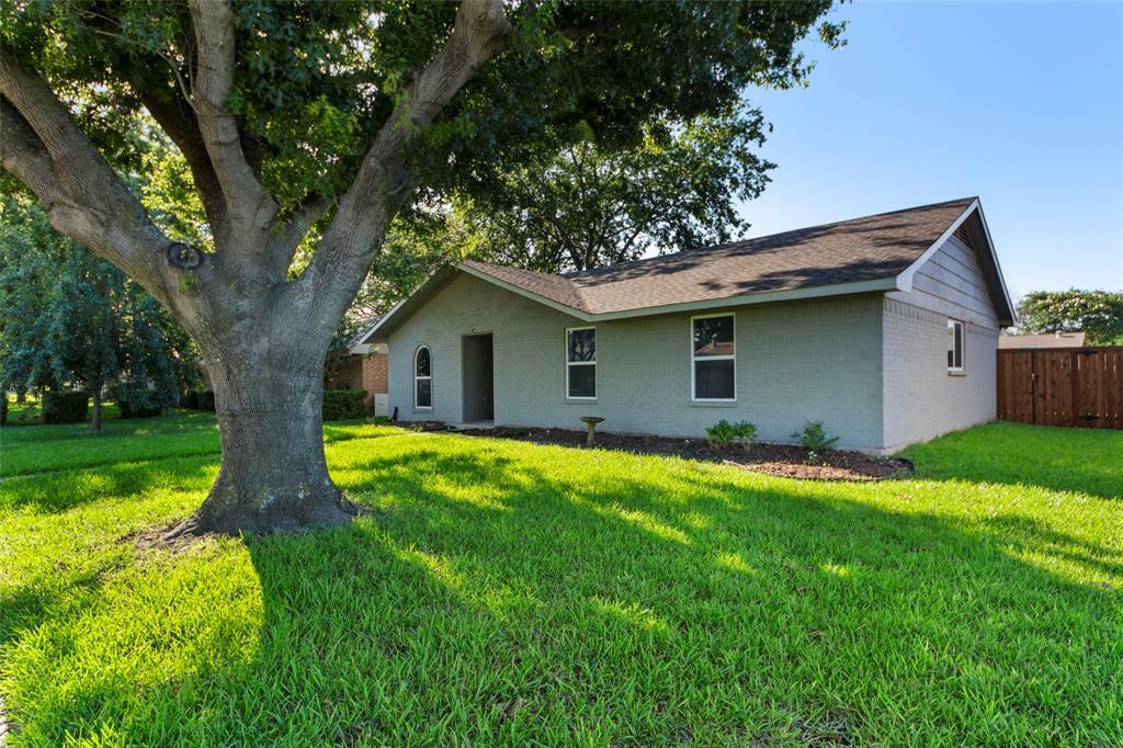 Property Photo:  903 Grassy Glen Drive  TX 75002 