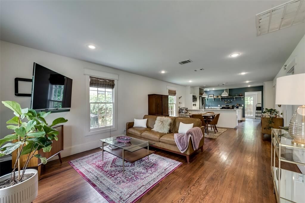 Property Photo: 510 Jones Street TX 75069