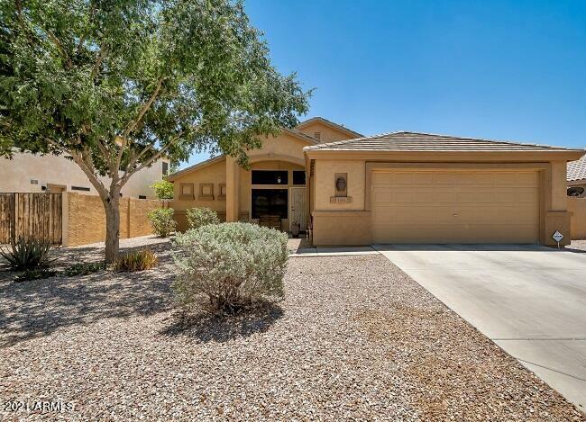 Property Photo: 2421 E Augusta Avenue AZ 85249