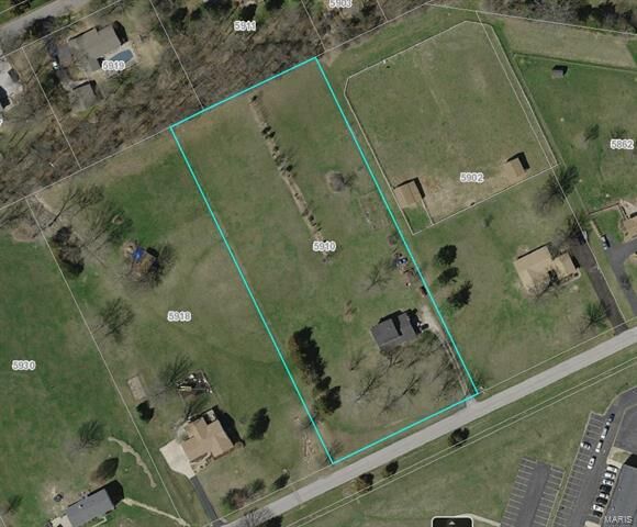 Property Photo:  5910 Wycliffe Drive   63304 