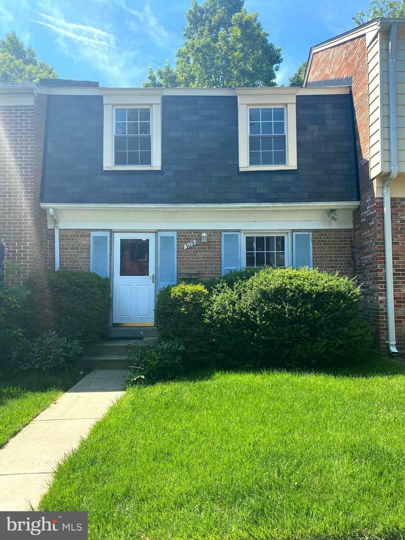 Property Photo: 929 Paulsboro Drive MD 20850