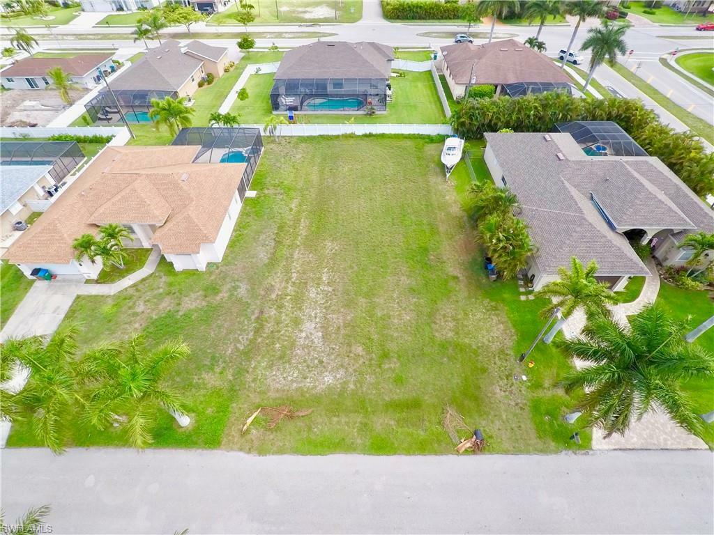 2739 SW 42nd Lane  Cape Coral FL 33914 photo